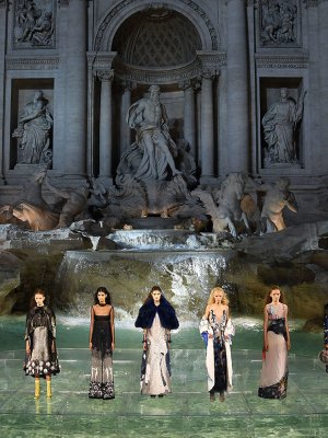 Karl Lagerfeld celebró en Roma los 90 años de Fendi