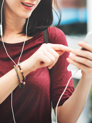 Spotify se une al mundo de la belleza y venderá maquillaje
