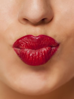 #BeautyAlert: Sorpréndete con el primer labial 100% libre de cera
