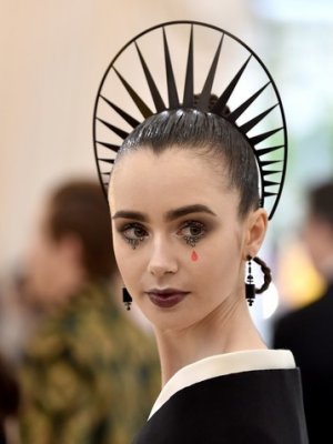 #MetGala2018: Las famosas que se rindieron al catolicismo en sus looks