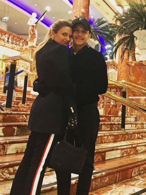 Redes sociales especulan con quiebre de Mayte Rodríguez y Alexis Sánchez