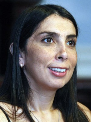 La emoción de la intendenta Karla Rubilar frente a la reacción de su hija