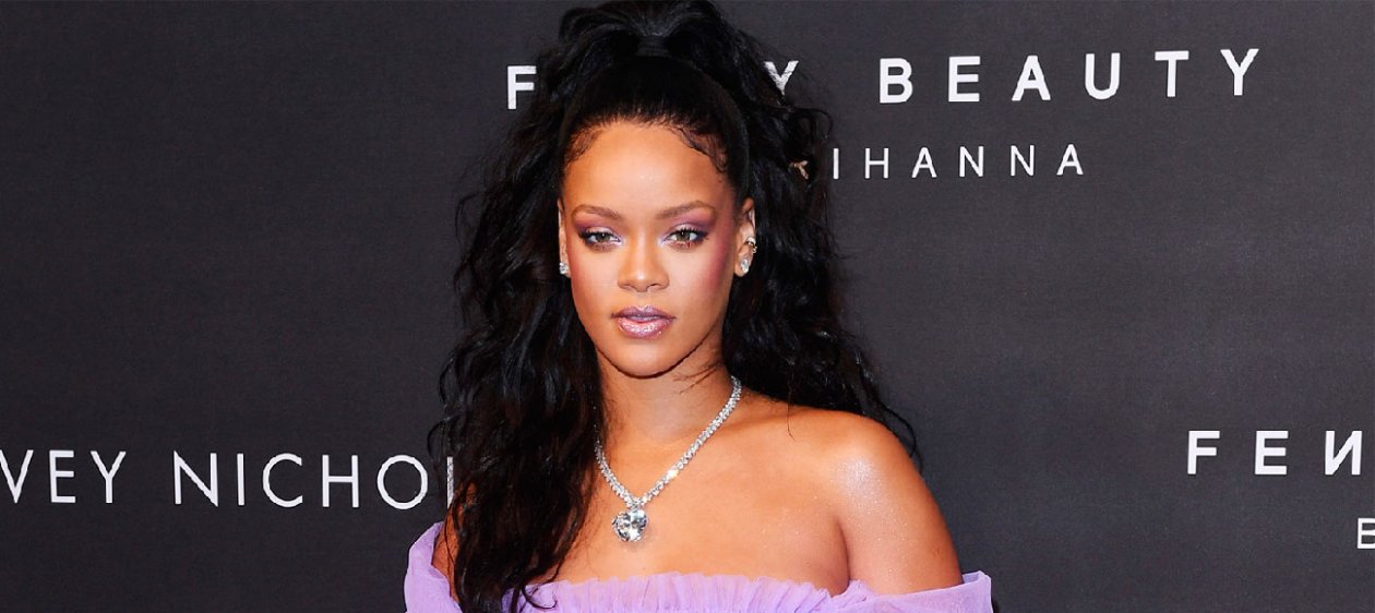 El extraño truco de belleza de Rihanna para tener cejas perfectas