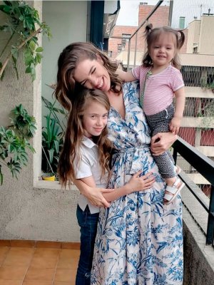 Millaray Viera rompe en llanto al escuchar el deseo de Navidad de su hija Julieta