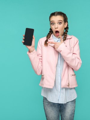 La app para que tu hijo te conteste siempre el celular existe