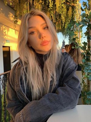 ¿Constanza Ríos tiene un romance con futbolista nacional?
