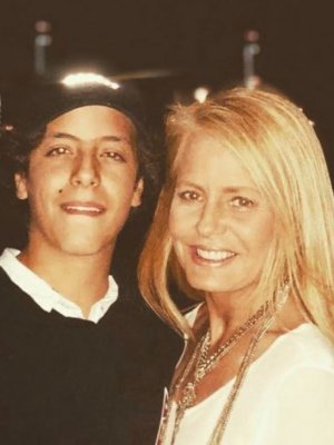 Máximo Menem Bolocco compartió mensaje de agradecimiento a un año de su operación