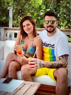 Karen Bejarano y Juan Pedro Verdier celebraron importante fecha