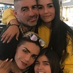 ¿Reconciliación? La foto que juntó a la familia Méndez
¿Reconciliación? La foto que juntó a la familia Méndez