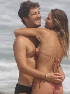 El romántico regalo de Mayte Rodríguez a Diego Boneta en San Valentín