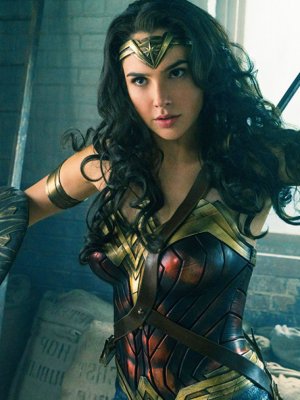 La Mujer Maravilla motiva a las celebridades a cantar 