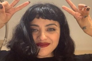 Mon Laferte compartió coqueta foto en ropa interior 