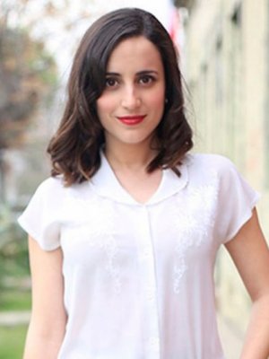 El llamativo look de Camila Hirane para salir a comprar en cuarentena