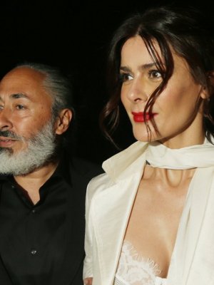 ¡Amor en cuarentena! Tonka Tomicic y Parived protagonizan romántica escena