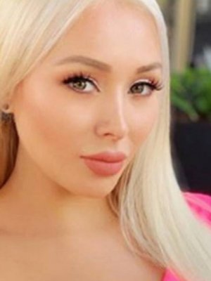 ¡No aguantó! Daniella Chavez se cambió el color de pelo en cuarentena