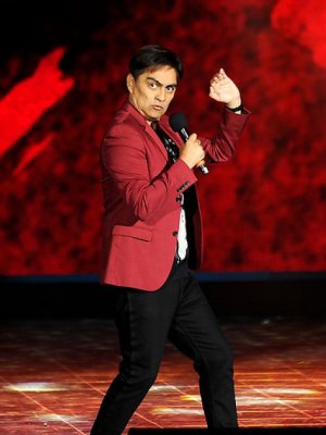 A la antigua: Sergio Freire se las ingenió para construir tierno supermercado a su hijo Lucas