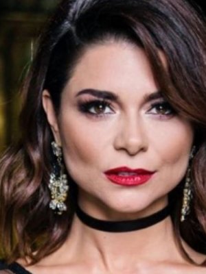 ¡Chao pelo largo! Antonella Ríos impacta con nuevo look