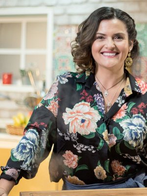 La casa de Connie Achurra fue chocada por conductor a exceso de velocidad en toque de queda