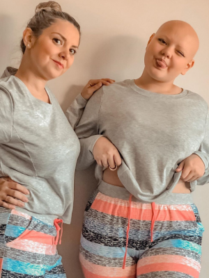 Así celebró Nicole Pérez los 15 años de su hija Isidora