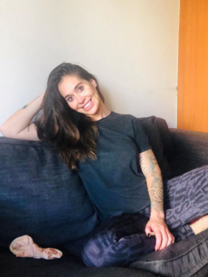 Valentina Roth y su pololo le dieron la bienvenida al nuevo integrante de la familia