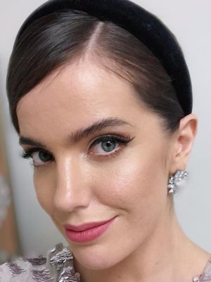 Millaray Viera comparte su belleza real con mensaje de amor propio Millaray Viera comparte su belleza real con mensaje de amor propio