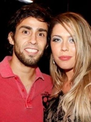 Daniela Aránguiz desmiente rumores de separación con fotografía del recuerdo junto a Jorge Valdivia