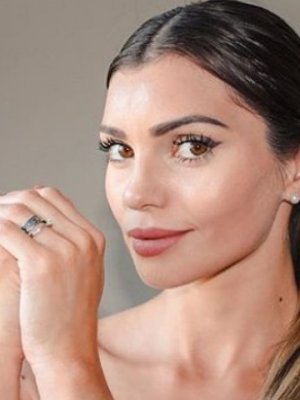 ¡Fotos! Faloon Larraguibel se lanza con línea de bikinis