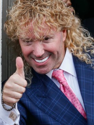 Leonardo Farkas lanza concurso navideño para los niños chilenos