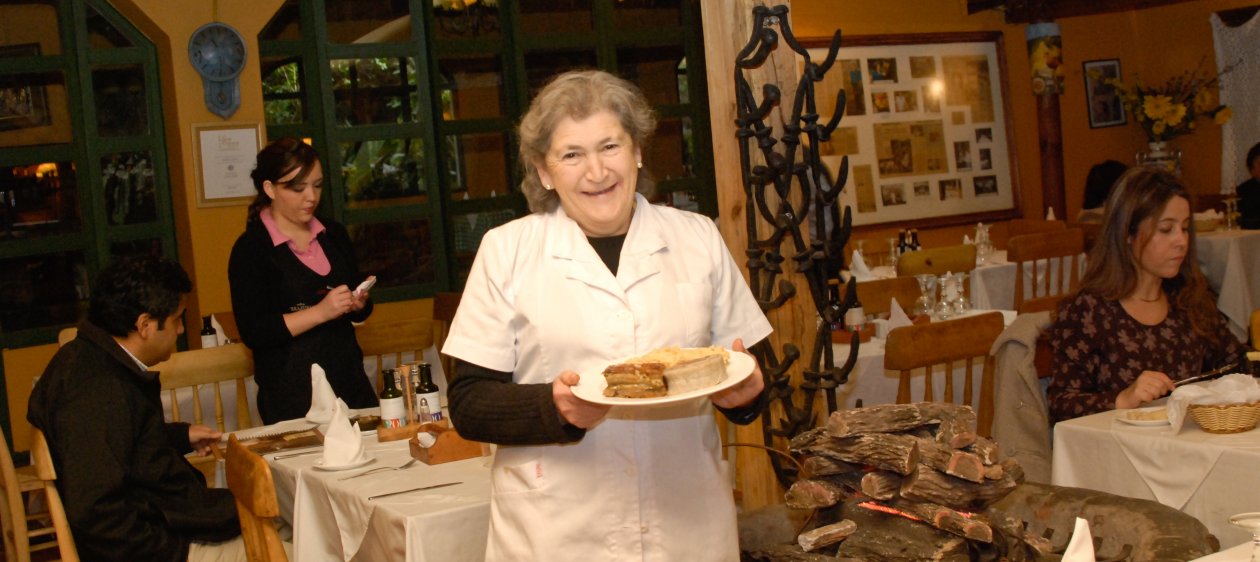 Famosos despiden a Doña Tina, cocinera chilena que se fue hoy a los 82 años