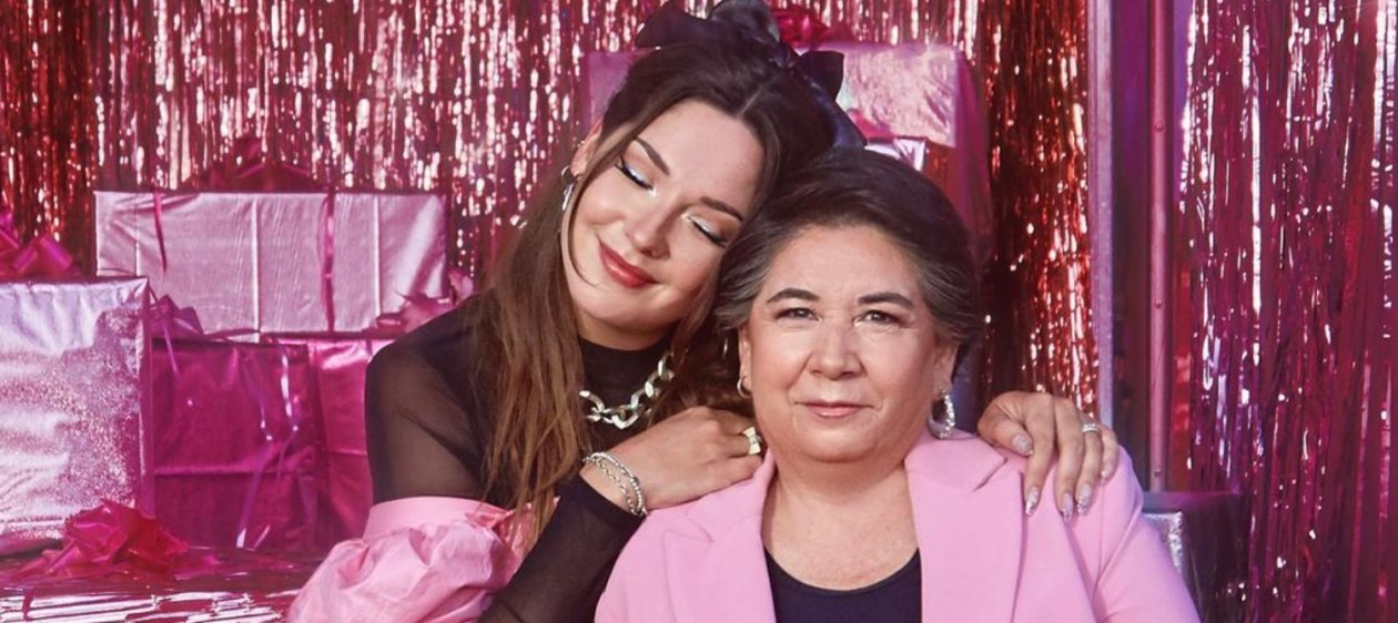 Kel Calderón y su nana Nancy compartieron el mismo look en México