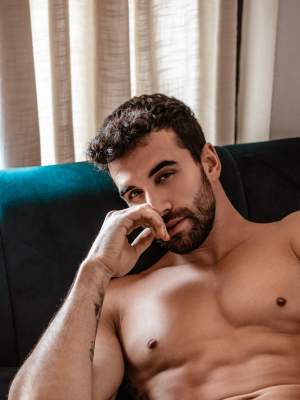 Ex participante de Doble Tentación fue detenido por asistir a fiesta clandestina