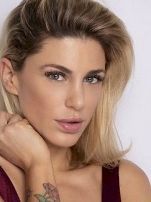 Wilma González acusó al Gobierno de hacer negocio con hoteles de tránsito