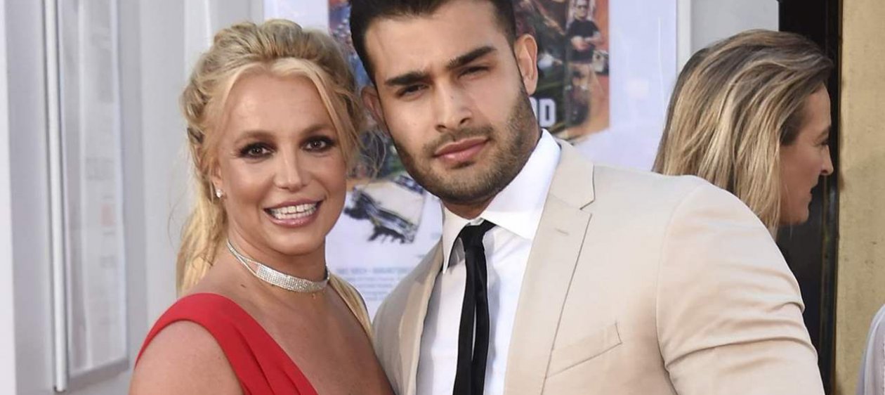 Afirman que Britney Spears y Sam Sam Asghari se casarán hoy en una íntima ceremonia