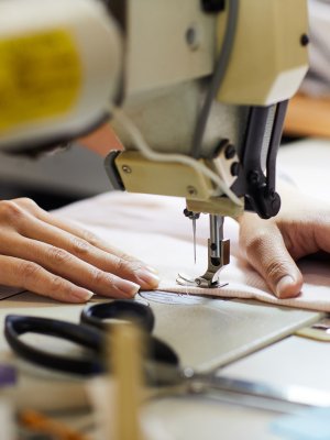 Informe revela las precarias condiciones de trabajo de famosa empresa de moda