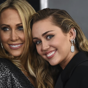 
Madre de Miley Cyrus también siguió con su vida: confirmó romance con actor de 