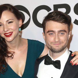 Daniel Radcliffe espera su primer hijo junto a la actriz Erin Darke