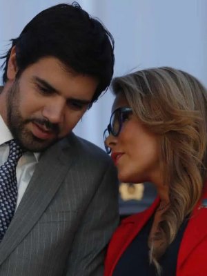 Mauricio Israel asegura que Cathy Barriga ya no vive con Joaquín Lavín Jr.