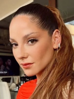 Kel Calderón irrumpe con mensaje de fin de año: 