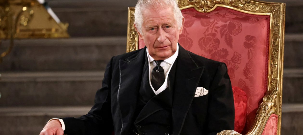 Rey Carlos III es diagnosticado con cáncer