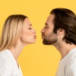 ¿El relleno de labios afecta la experiencia del beso?