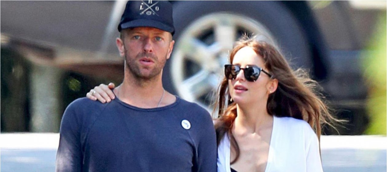 ¡Fake News! Desmienten término amoroso de Chris Martin y Dakota Johnson