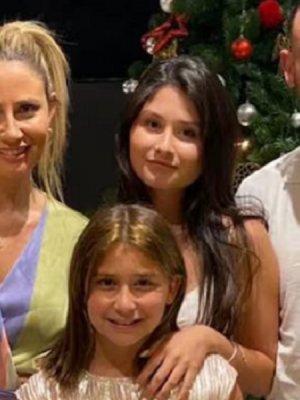 Mauricio Pinilla y Gissella Gallardo se fueron de vacaciones con sus hijos