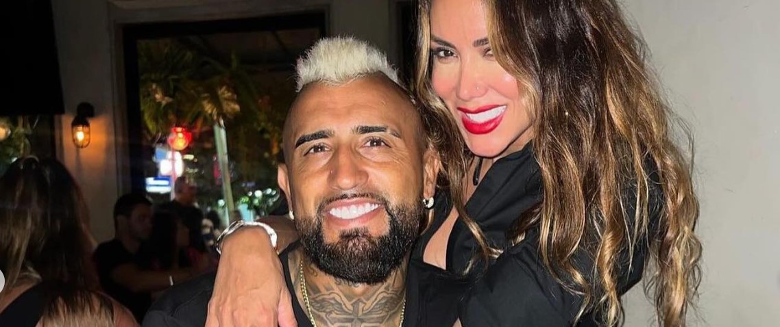 Arturo Vidal sorprende con romántica declaración a Sonia Isaza