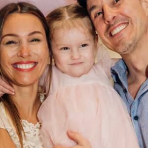 Pampita y Roberto García Moritán coincidieron en evento escolar de su hija