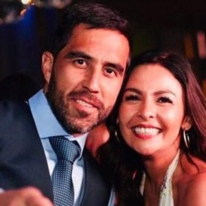 Hermana de Claudio Bravo aclara rumores de separación entre el futbolista y Carla Pardo: 