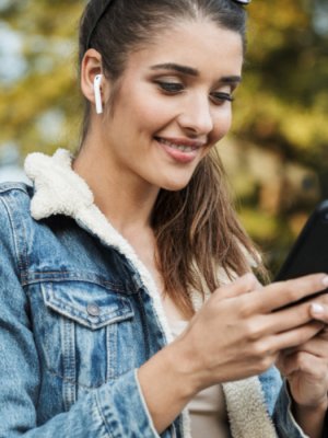 Smartphones y micro pagos: el debate sobre las comisiones en tiendas de apps Smartphones y micro pagos: el debate sobre las comisiones en tiendas de apps