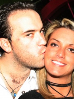 ¡Ahora estará con arresto domiciliario! Titi Ahubert recibió entre lagrimas a su esposo que salió de la cárcel