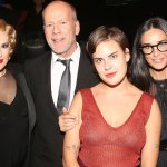 Hija de Bruce Willis detalló cómo llevan la enfermedad de su padre: "La música nos une"