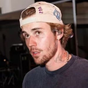 Aseguran que Justin Bieber vendió su música por millonaria deuda