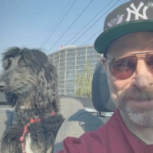 José Antonio Neme adopta nuevas mascotas luego de trágica muerte de su perro
